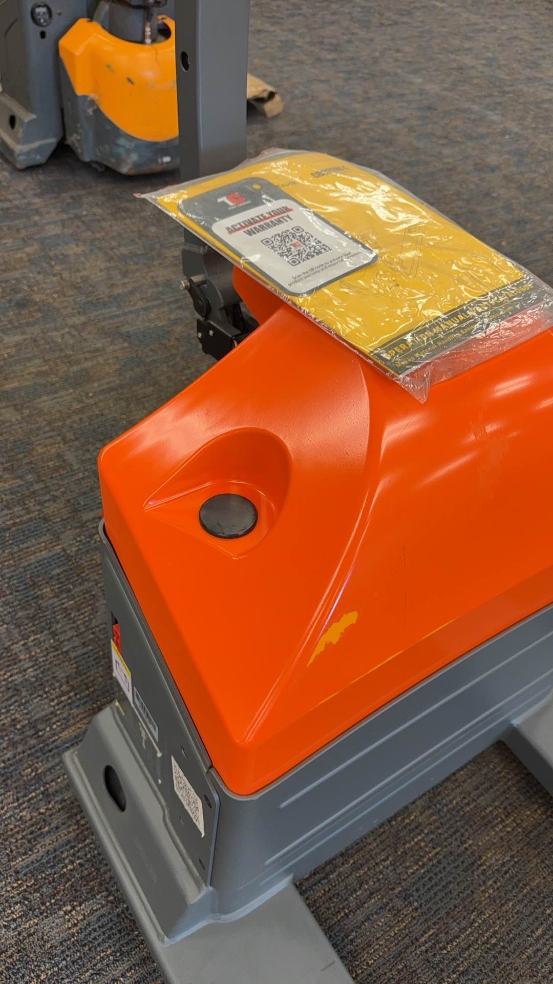 Pre-Owned 3300 lbs Gel Battery Powered Electric Pallet Jack Truck with 48"x27" Forks, T-1029